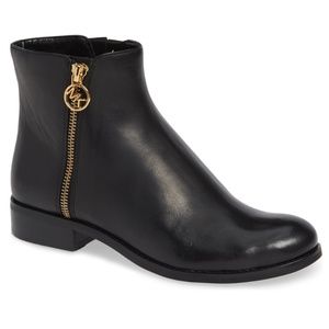 MICHAEL KORS Women's Black Leather Flat Booties